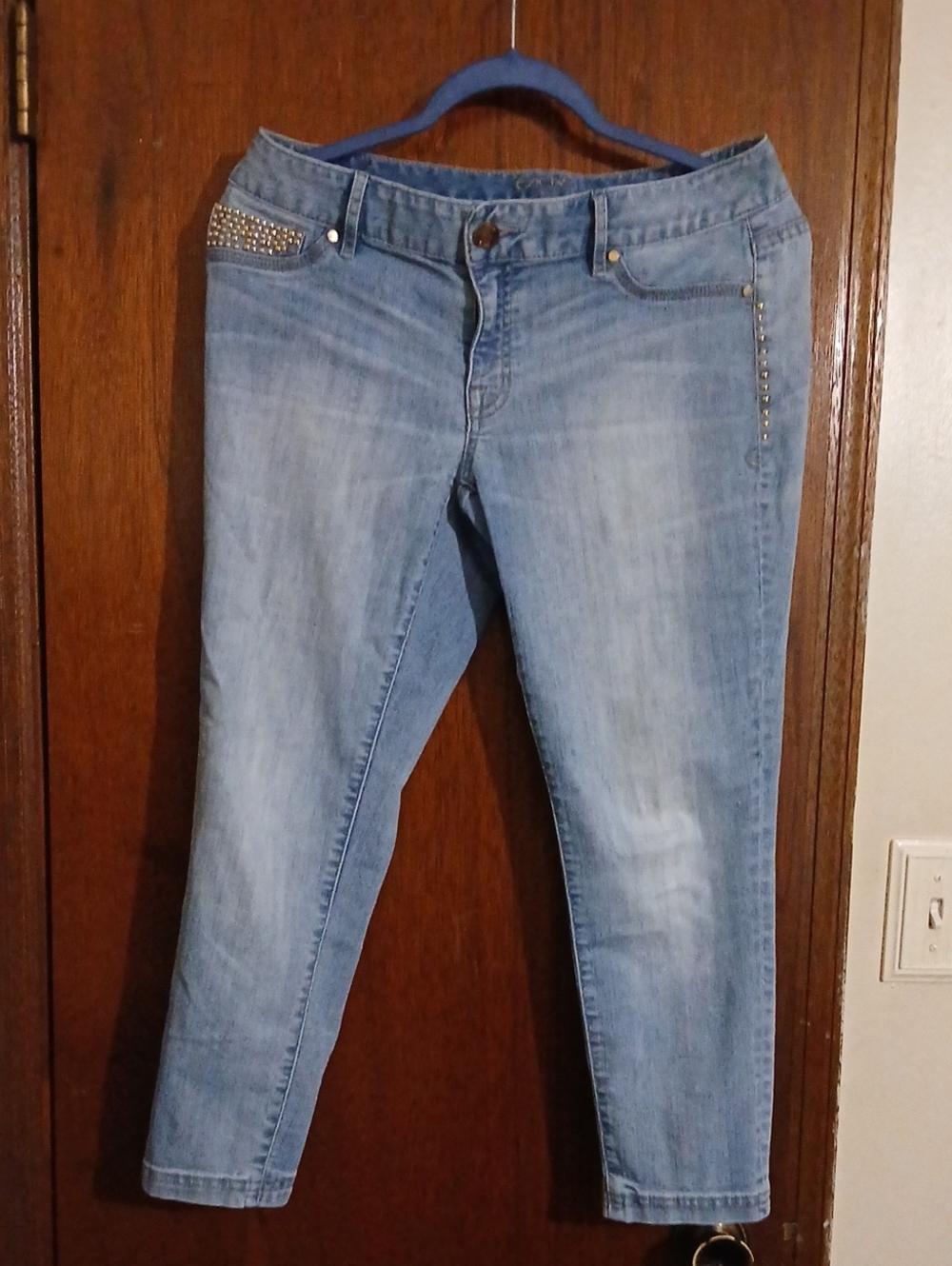 Cache Light Wash Skinny Jeans with Stud Accents